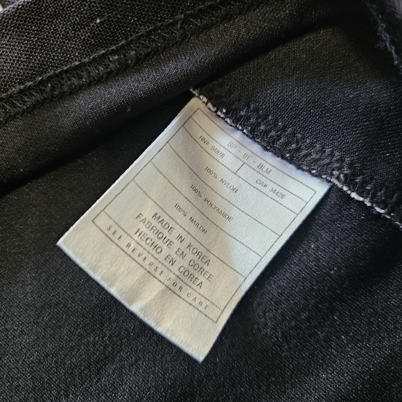 Vintage Y2k Nike Men's Black Basketball Jersey - Picture 6 of 6